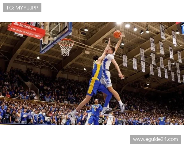 库珀弗拉格挡拆换防库里，防守比传统内线更具牵制