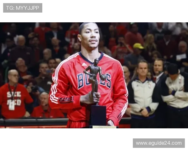 罗斯从巅峰单打转为挡拆牵制提升关键回合效率